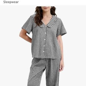 Gingham Short-Sleeve Pajama Set in Black and White